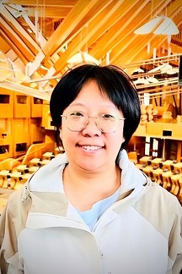 王婷 